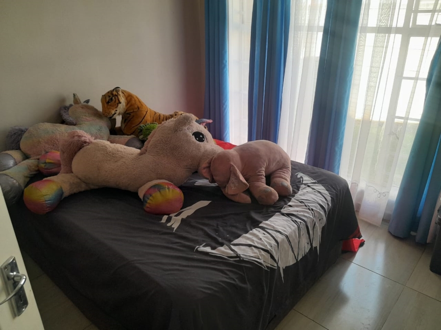 4 Bedroom Property for Sale in Oos Einde North West